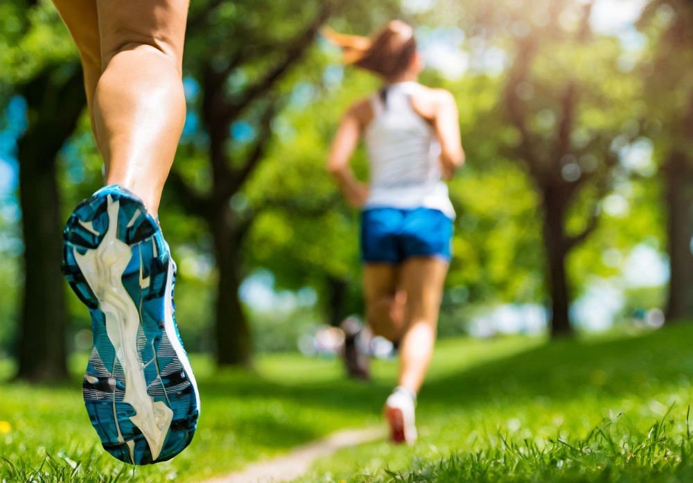 Jakie ćwiczenia siłowe poprawią Twoją technikę biegu i wydolność? Jakie ćwiczenia siłowe poprawią Twoją technikę biegu i wydolność?